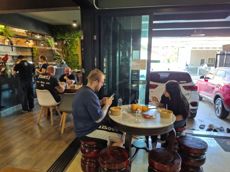 LINE_ALBUM_2025.2.1 _1_250201_16